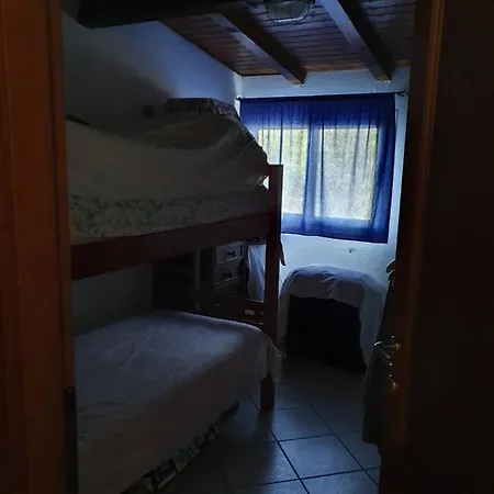 Casa Intera Indipendente Con Giardino Privato *