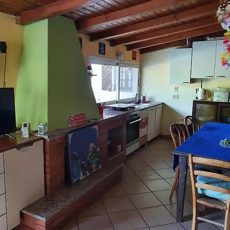 Casa Intera Indipendente Con Giardino Privato Imperia